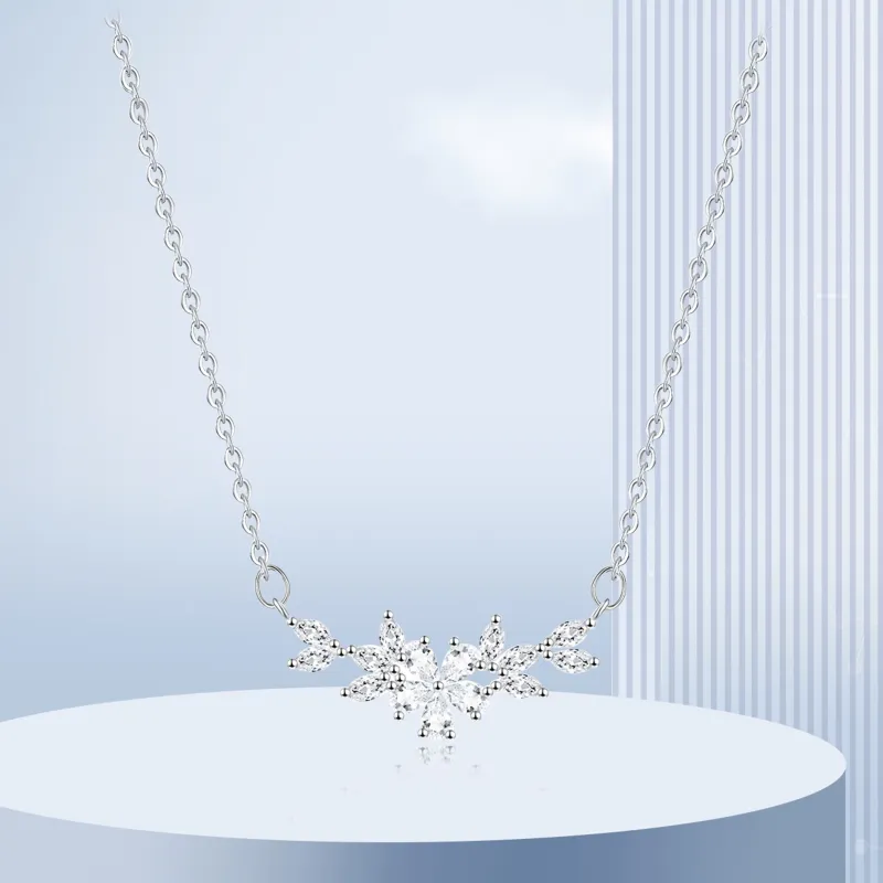 QIANFANGDAHUANGYE White Gold Plated Necklaces Women's-5
