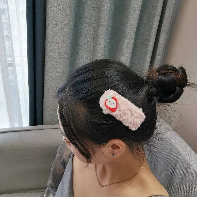 QIANFANGDAHUANGYE Alloy Hair Clips Women's-9