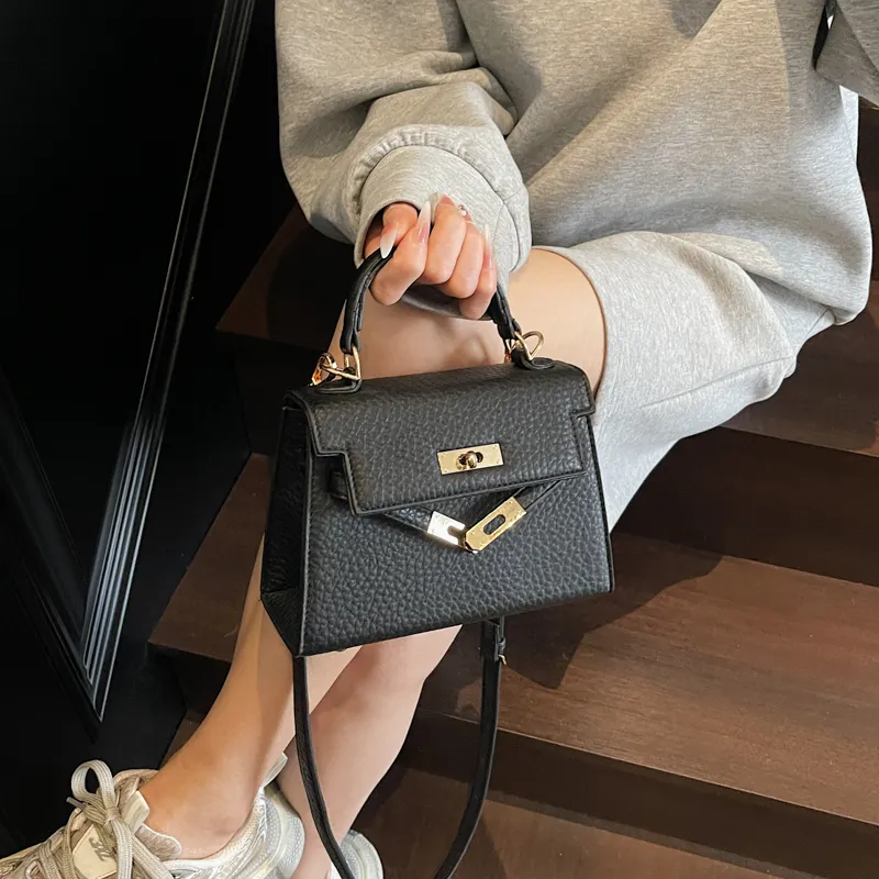 Homeboisportclub PU Handbag Regular Women's Black/White/Coffee-10