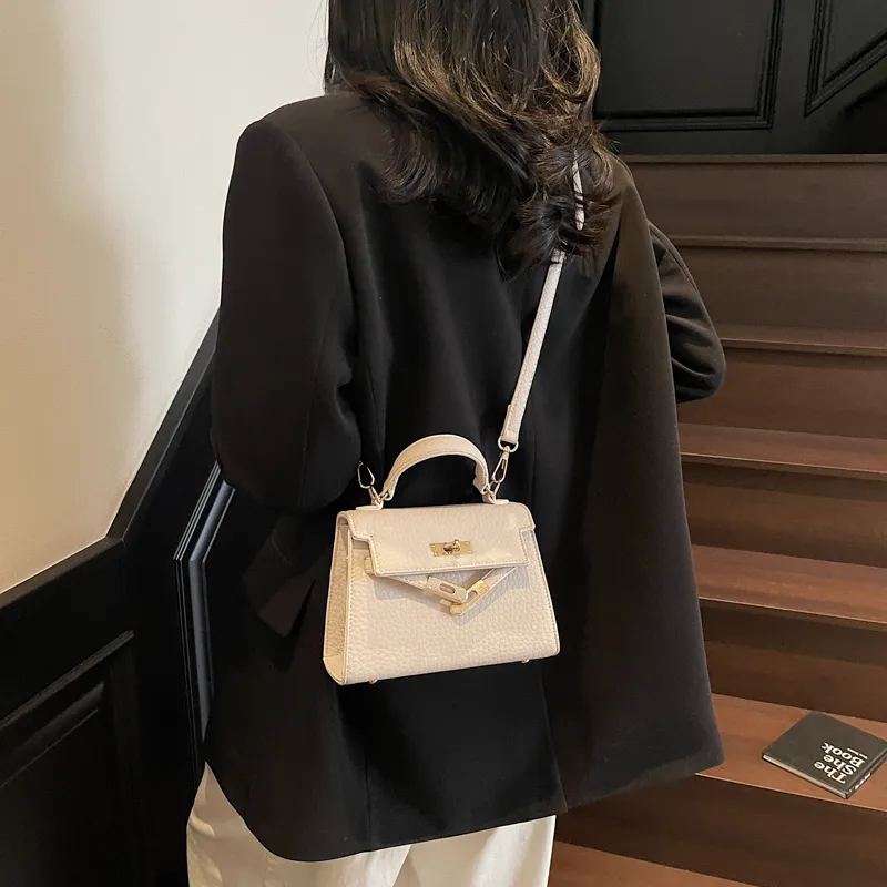 Homeboisportclub PU Handbag Regular Women's Black/White/Coffee-4