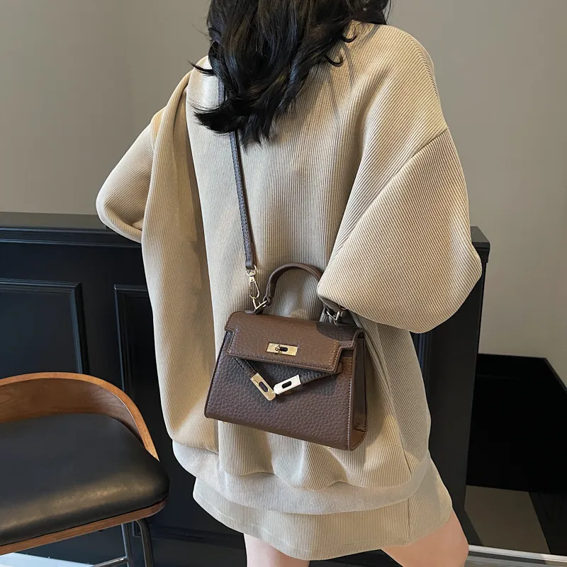 Homeboisportclub PU Handbag Regular Women's Black/White/Coffee-15