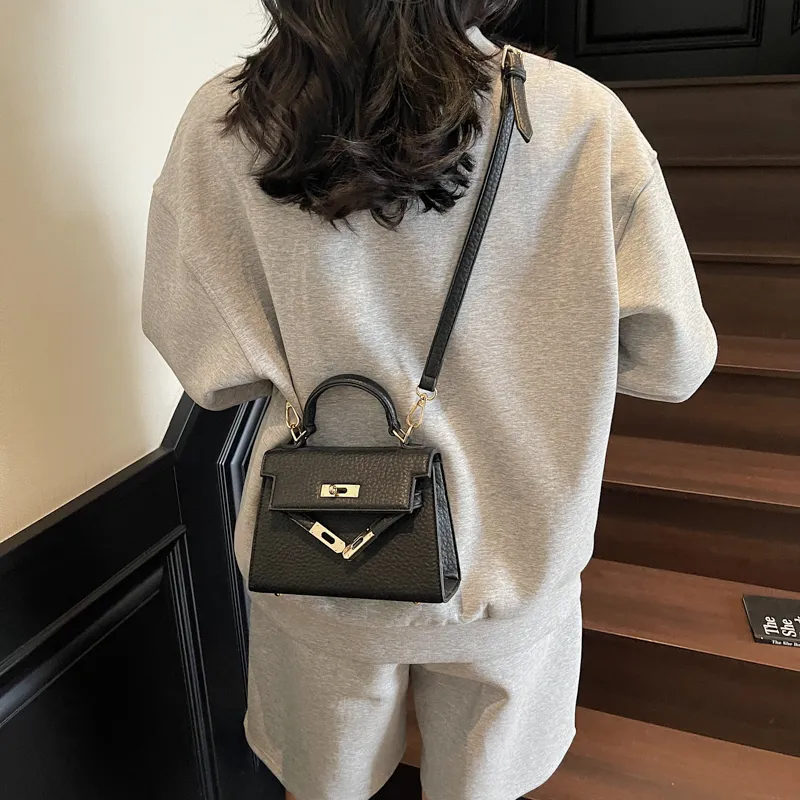 Homeboisportclub PU Handbag Regular Women's Black/White/Coffee-9