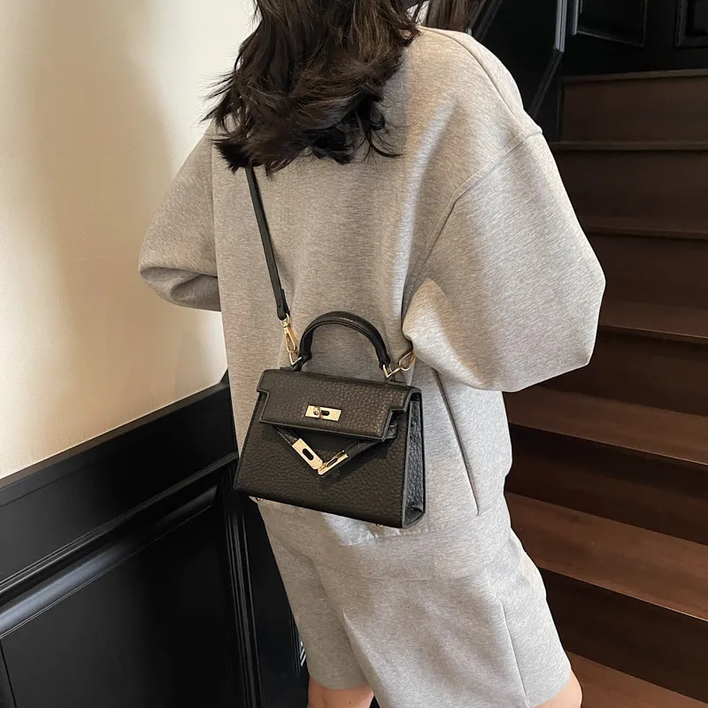 Homeboisportclub PU Handbag Regular Women's Black/White/Coffee-8