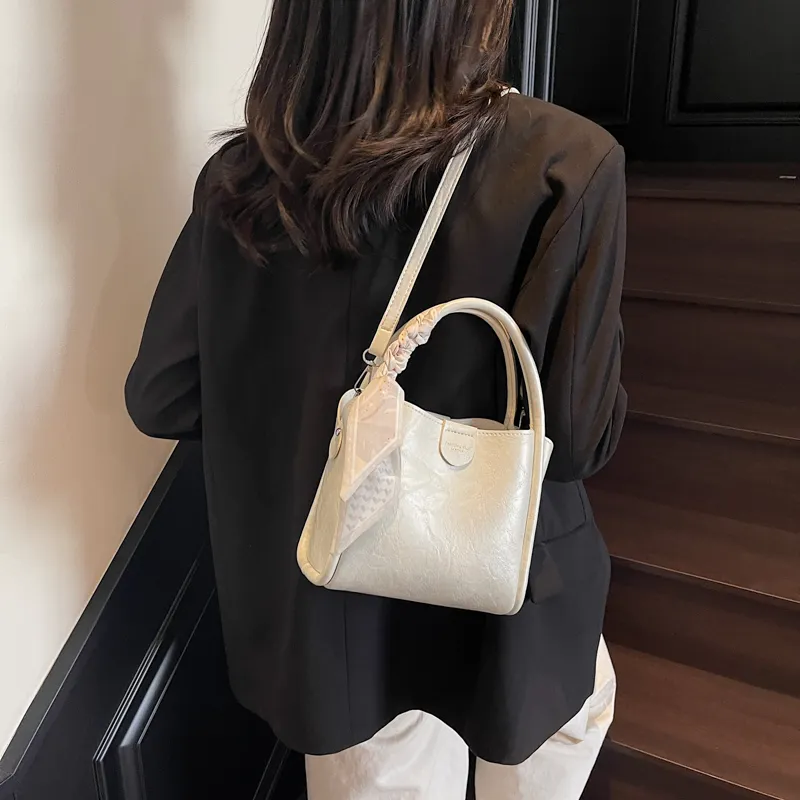 Homeboisportclub PU Handbag Regular Women's Multicolor-5