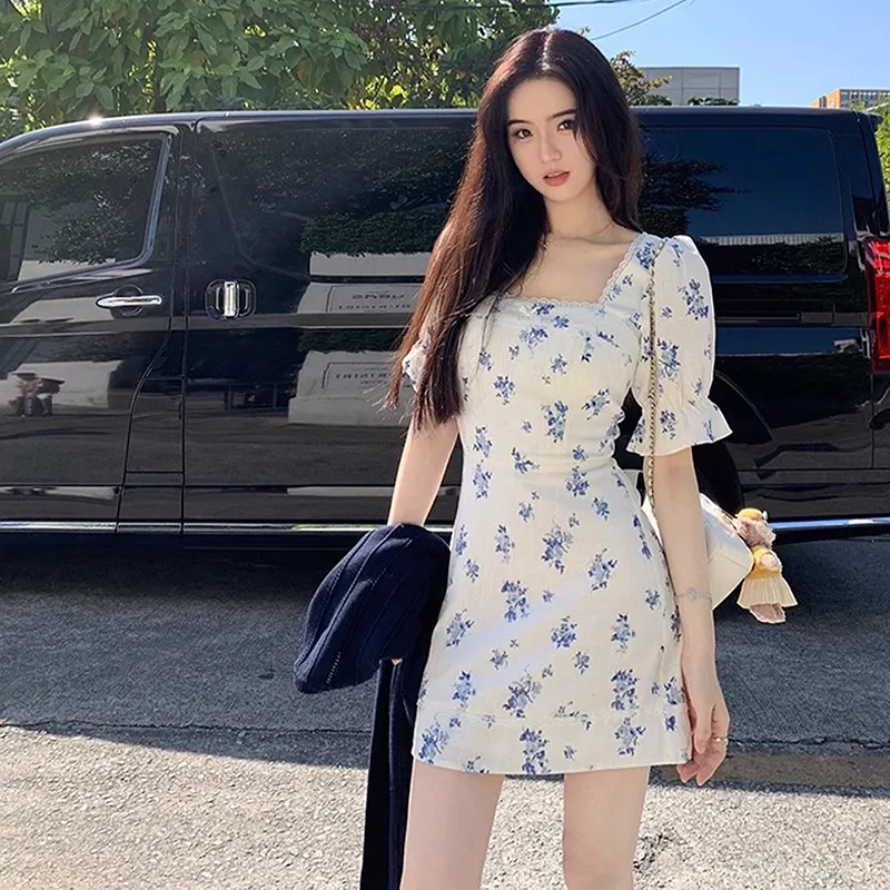 KYKW Short Sleeved Dress Women's White Floral-6