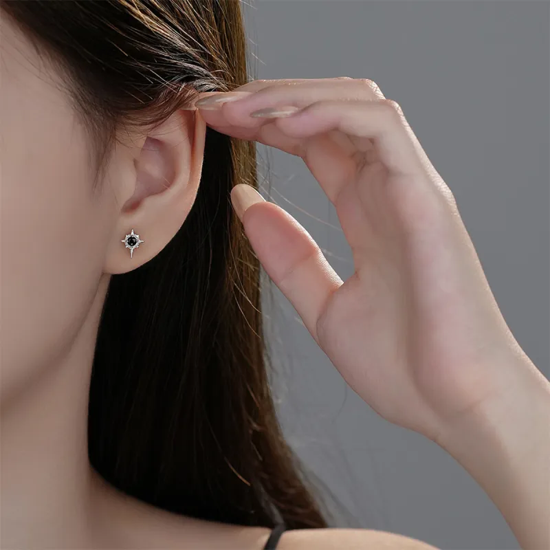 SUYG Stud Earrings Unisex-1