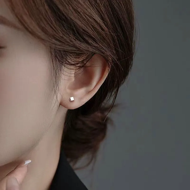 SUYG Alloy Stud Earrings Women's-1