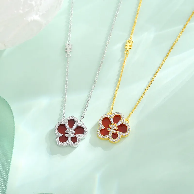 Lao Feng Xiang Agate Necklaces Women's-3