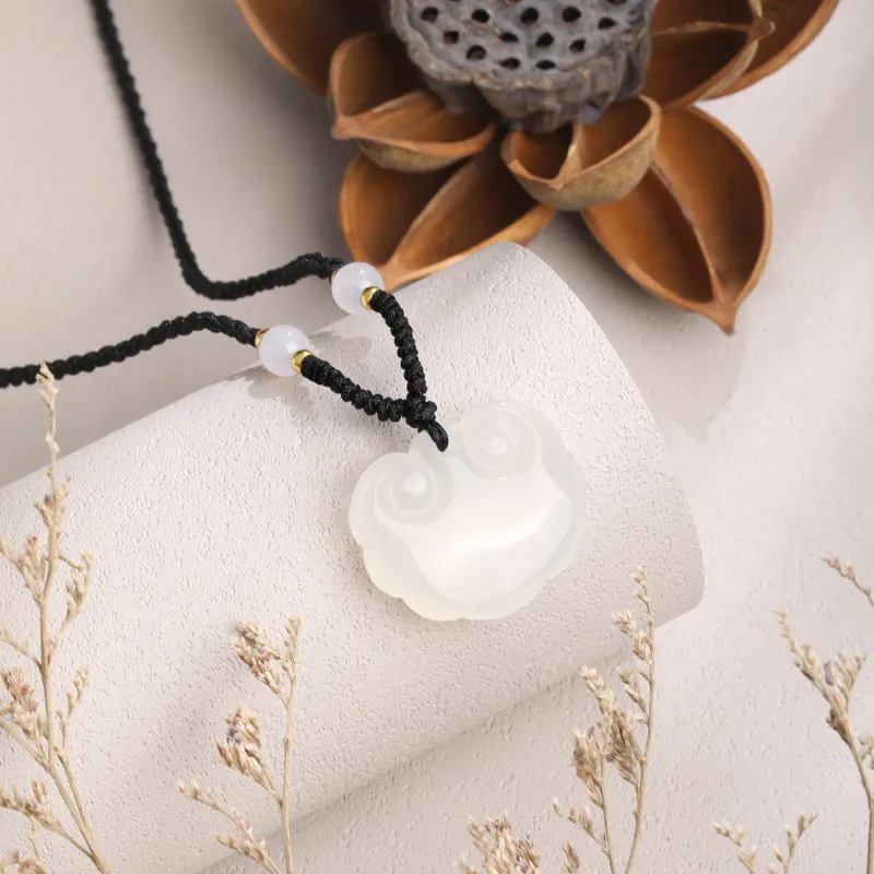 Lao Feng Xiang Chalcedony Necklaces Women's-14