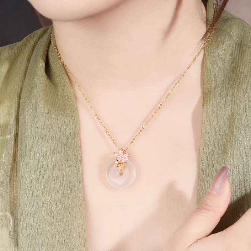 Lao Feng Xiang Chalcedony Necklaces Women's-1