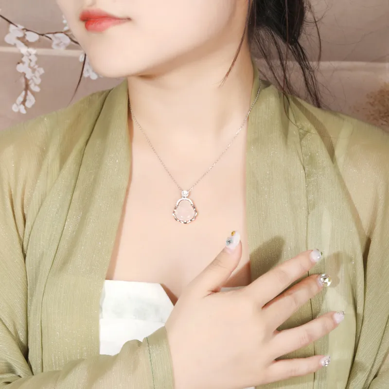 Lao Feng Xiang Chalcedony Jade Necklaces Women's-4