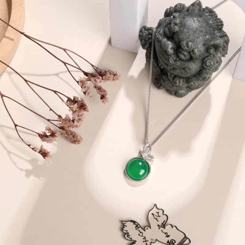Lao Feng Xiang Chalcedony Jade Necklaces Women's-1
