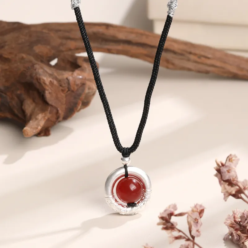 Lao Feng Xiang Agate Jade Necklaces Unisex-4