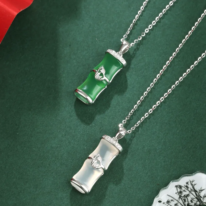 Lao Feng Xiang Chalcedony Necklaces Unisex-2