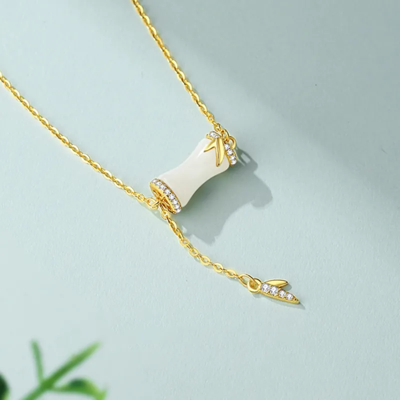 Lao Feng Xiang Hetian Jade Pale Greenish White Jade Unisex-4