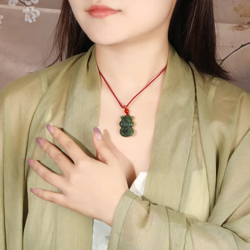 Lao Feng Xiang Hetian Jade Jasper Unisex-1