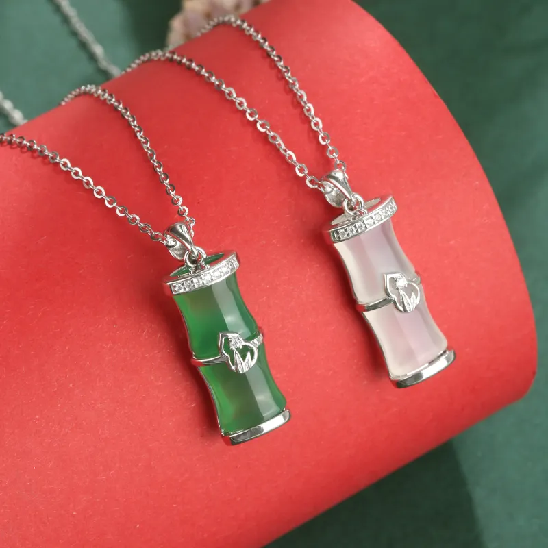 Lao Feng Xiang Chalcedony Necklaces Unisex-3