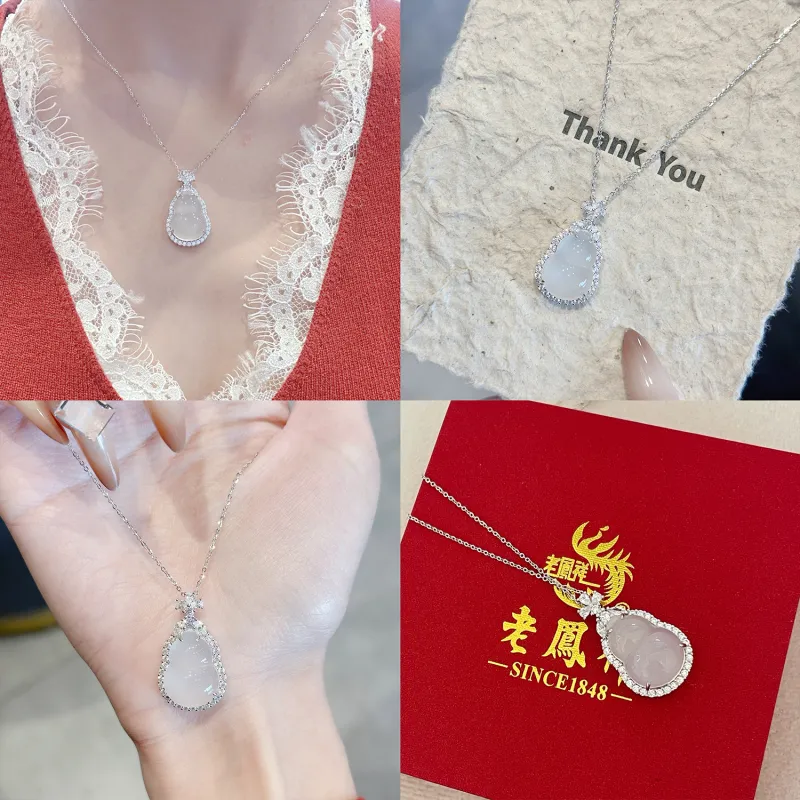 Lao Feng Xiang Chalcedony Necklaces Unisex-1