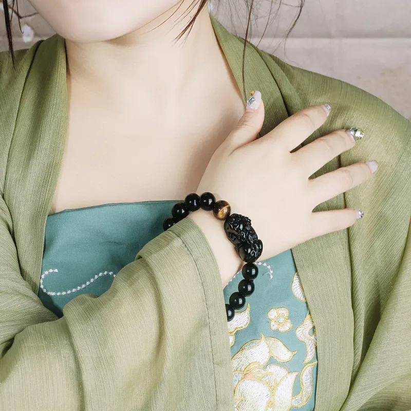 Lao Feng Xiang Obsidian Jade Bracelets Unisex-1