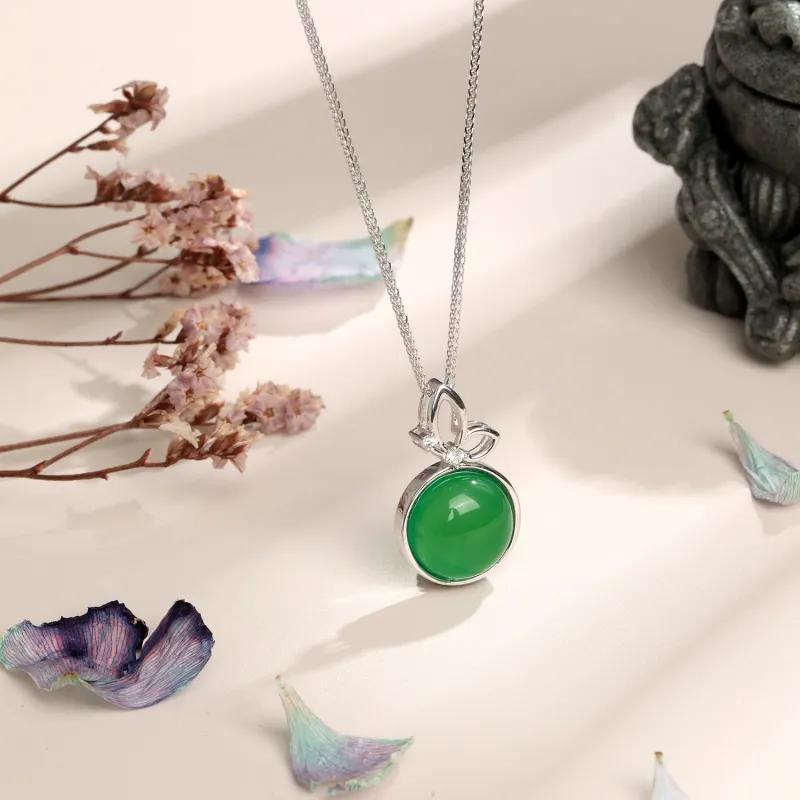 Lao Feng Xiang Chalcedony Jade Necklaces Women's-3