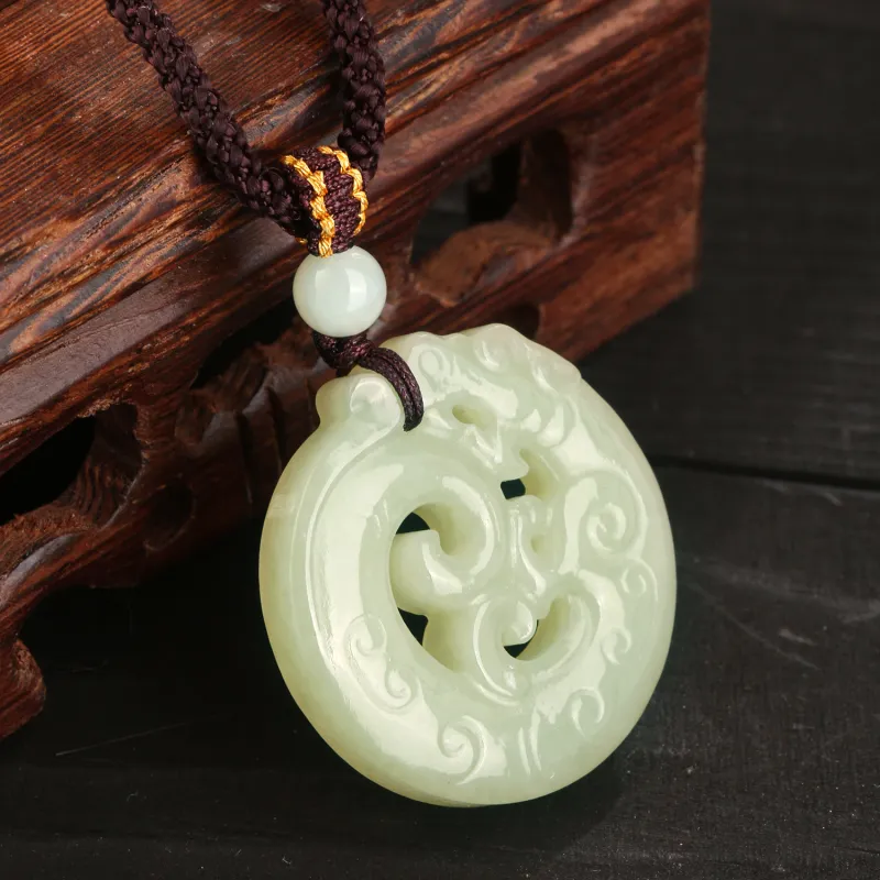 Lao Feng Xiang Hetian Jade Necklaces White Jade/Pale Greenish White Jade Unisex-1