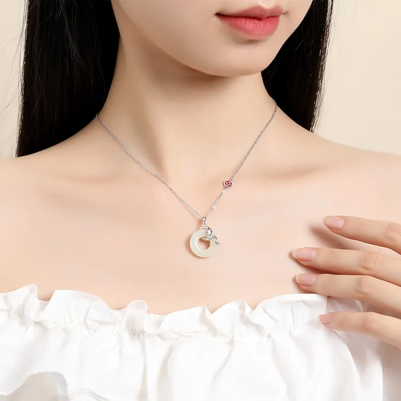 Lao Feng Xiang Hetian Jade Necklaces White Jade/Pale Greenish White Jade Unisex-1