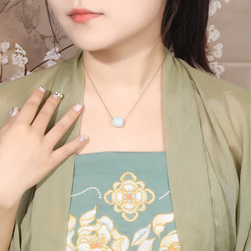Lao Feng Xiang Bean Type Jadeite Necklaces Women's-1