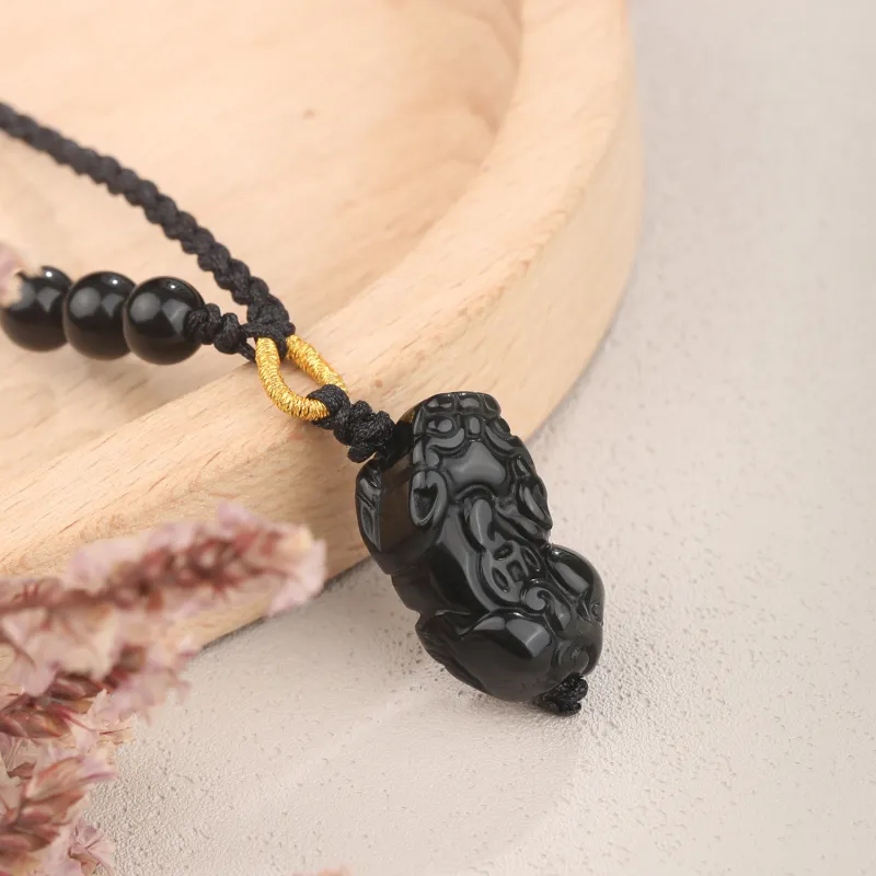Lao Feng Xiang Obsidian Jade Unisex-1