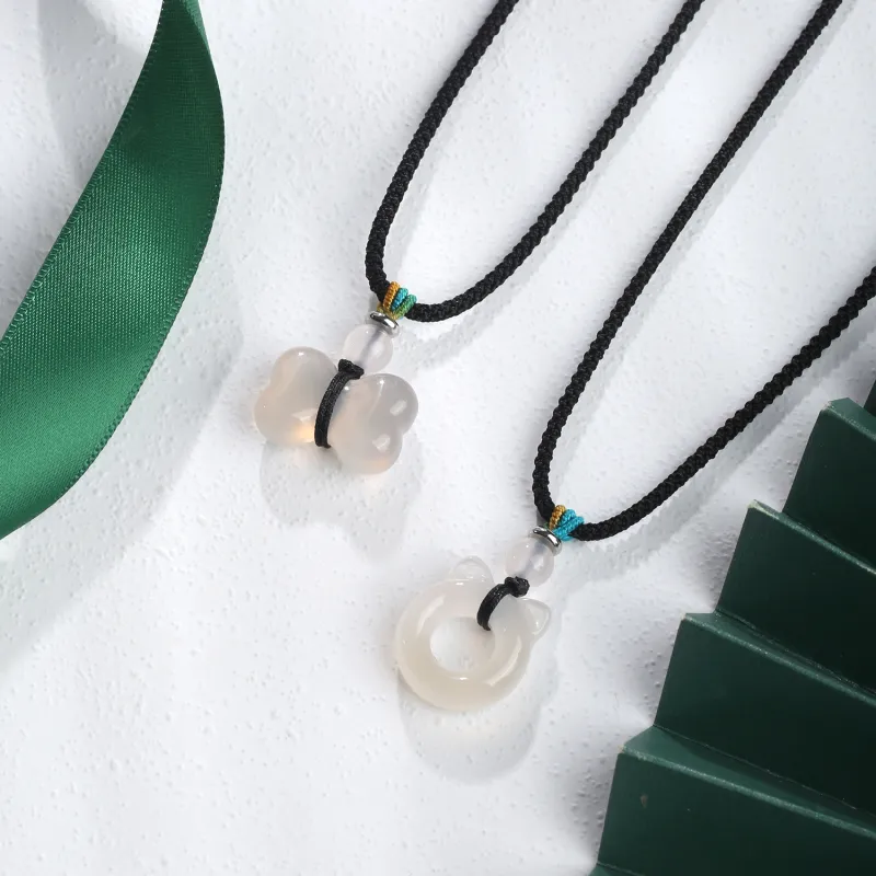 Lao Feng Xiang Chalcedony Necklaces Unisex-3