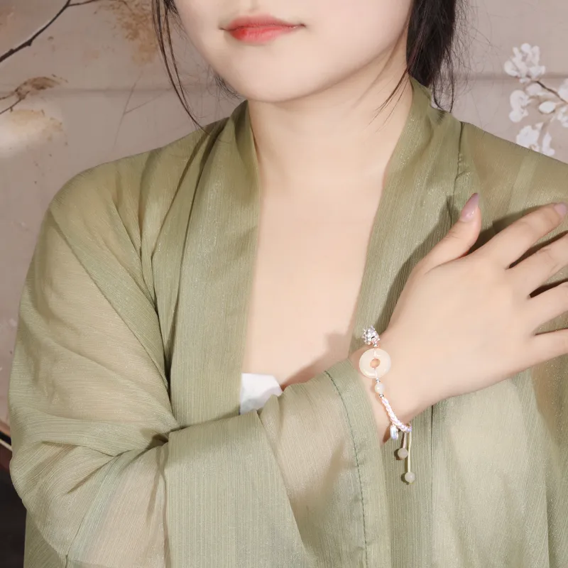 Lao Feng Xiang Hetian Jade Bracelets White Jade/Pale Greenish White Jade Unisex-1