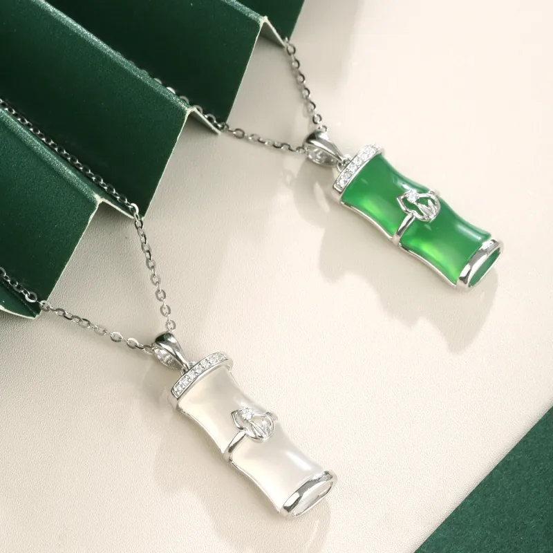 Lao Feng Xiang Chalcedony Necklaces Unisex-1