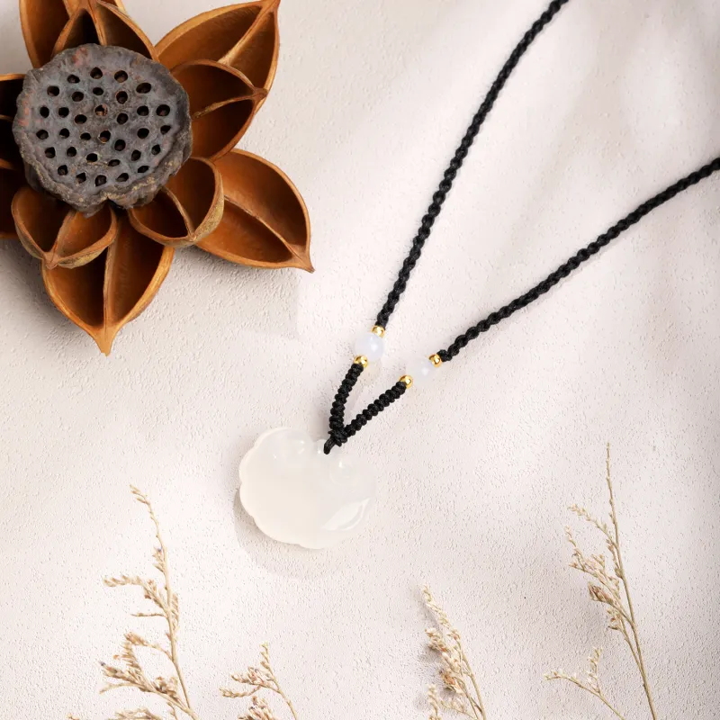 Lao Feng Xiang Chalcedony Necklaces Women's-13