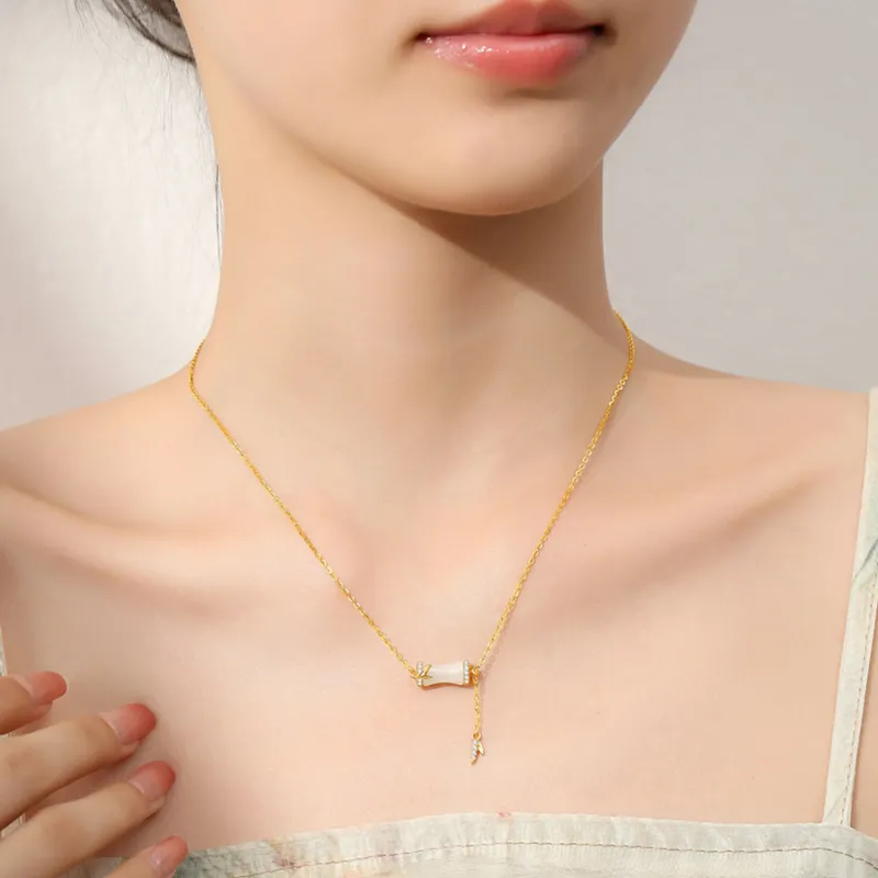 Lao Feng Xiang Hetian Jade Pale Greenish White Jade Unisex-1