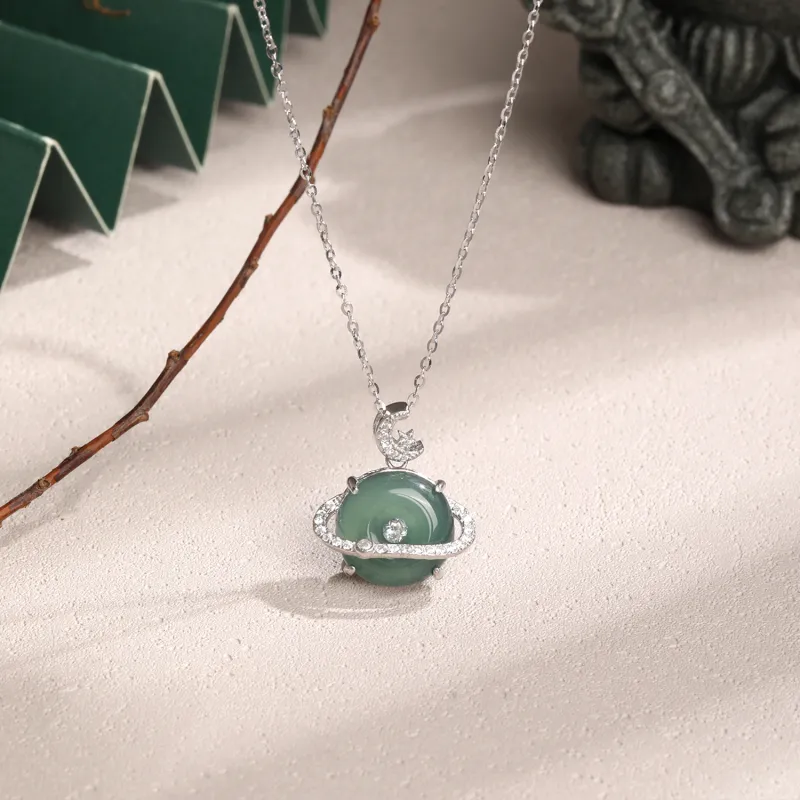Lao Feng Xiang Ice Type Necklaces Women's-3