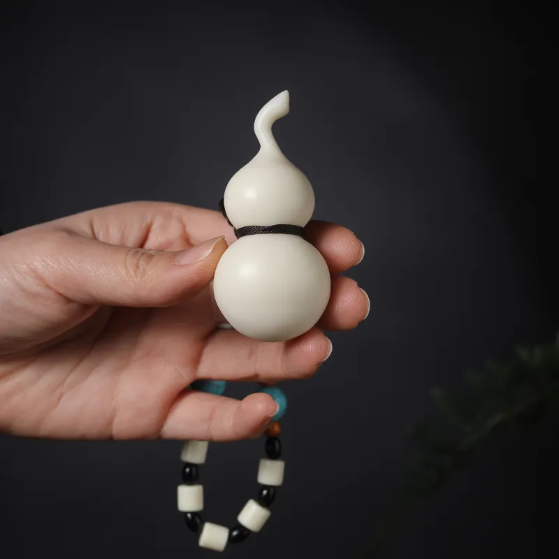 WUDE Ivory Nut Handlebar Piece Unisex-4