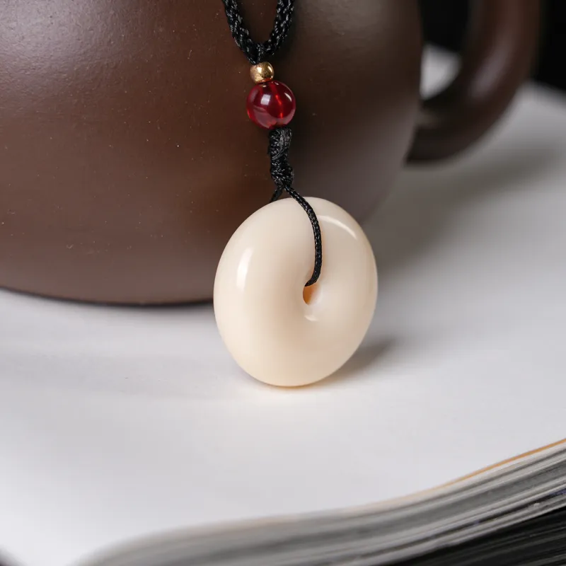 WUDE Ivory Nut Necklaces Unisex-3