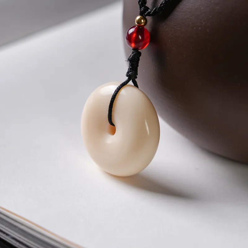 WUDE Ivory Nut Necklaces Unisex-2