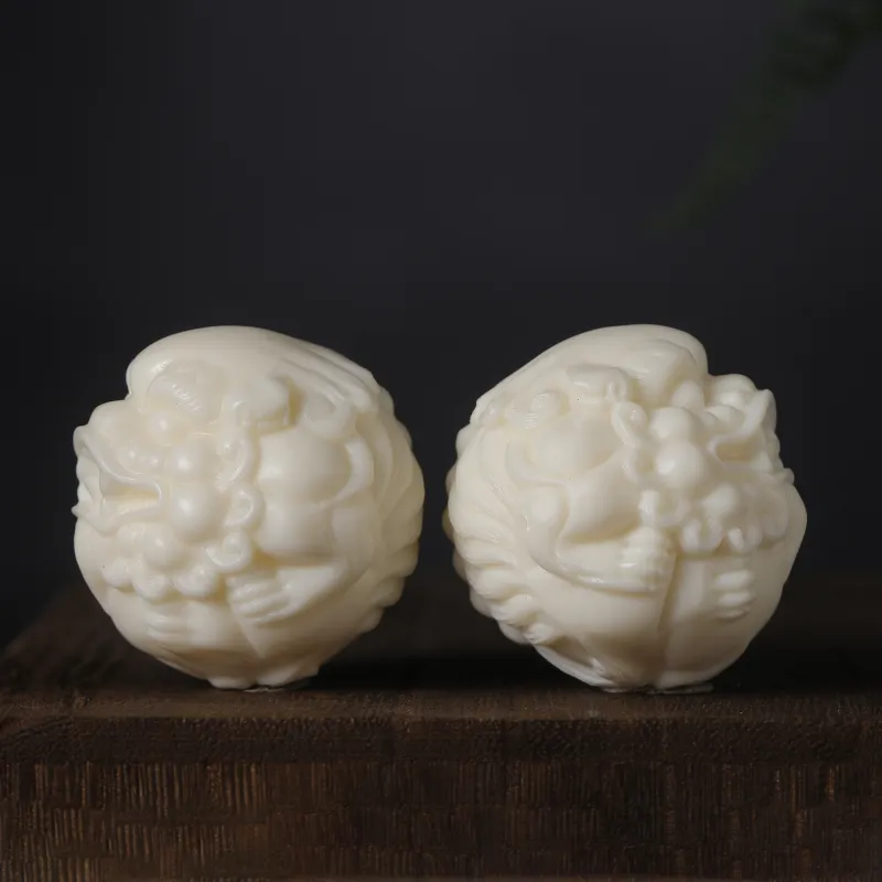 WUDE Ivory Nut Handlebar Piece Unisex-9