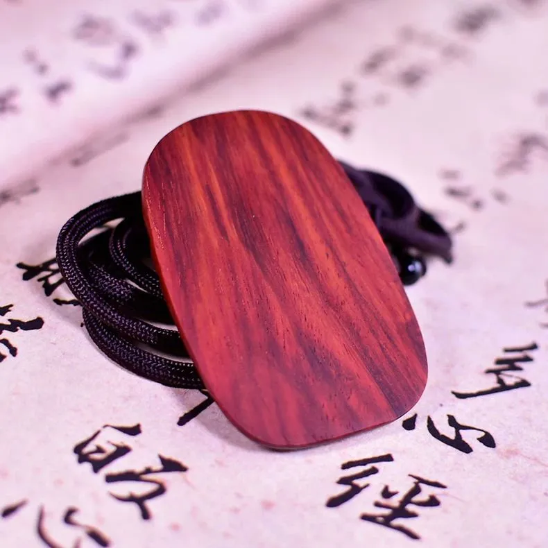 WUDE India Rosewood Pendants Unisex-1