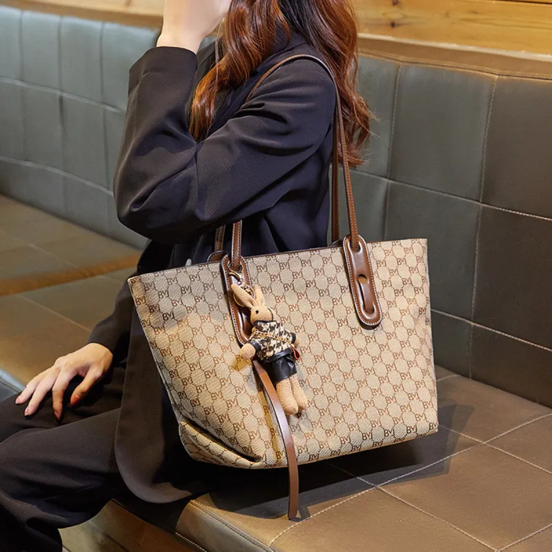 Bullrun Synthetic Leather Shoulder Bag Women's Coffee-2