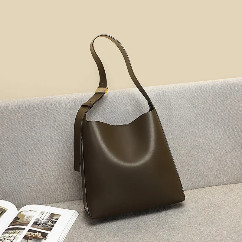 Bullrun Cow Split Leather Shoulder Bag Regular Women's Dark Moss Green-3