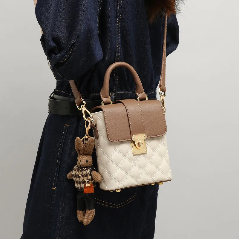 Bullrun Cow Leather Shoulder Bag, Crossbody Bag, Handbag Women's Beige & Coffee-2