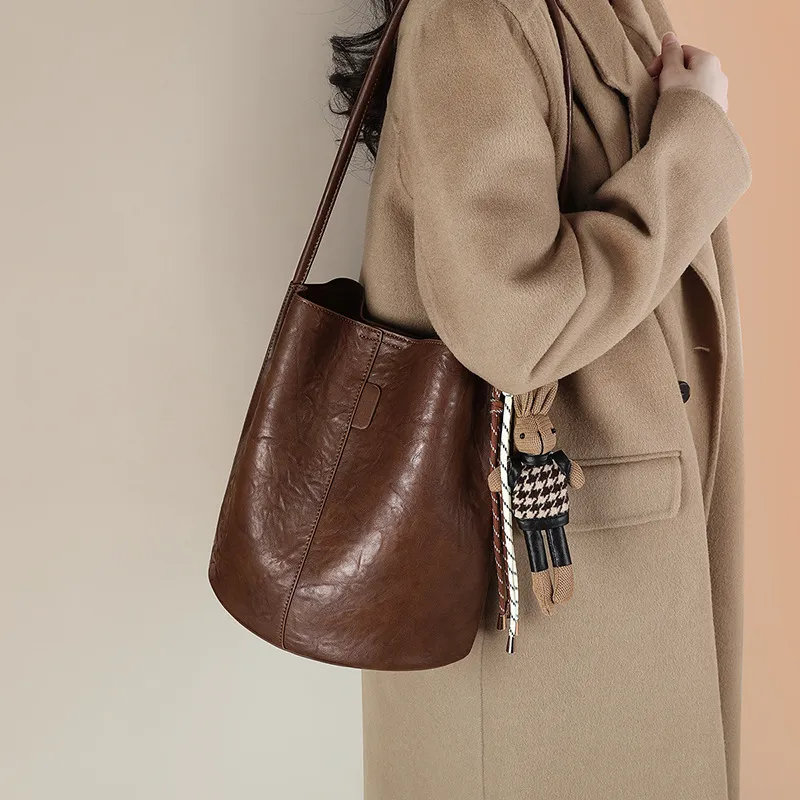 Bullrun Synthetic Leather Shoulder Bag Women's Coffee-4