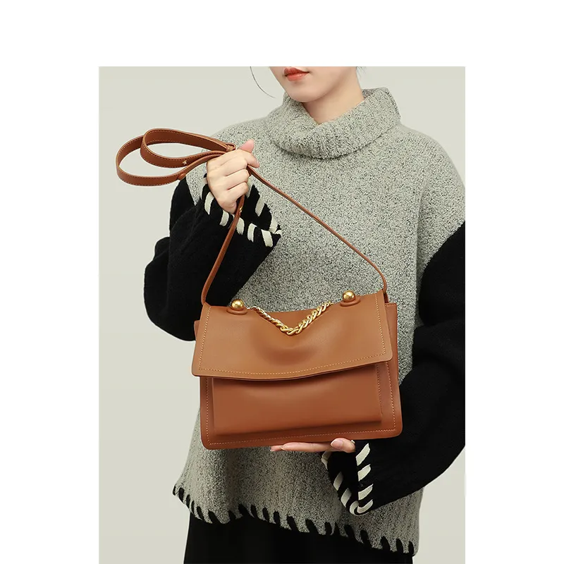 Bullrun Cow Leather Crossbody Bag, Shoulder Bag Women's Brown-2
