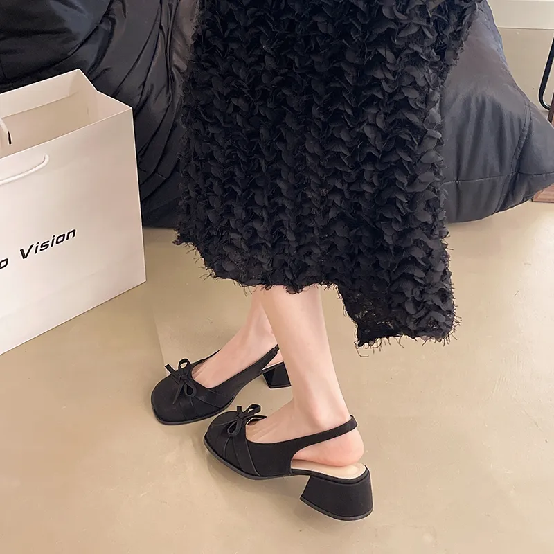 Yang Nianhua Chunky Heel High Heels Women's-2
