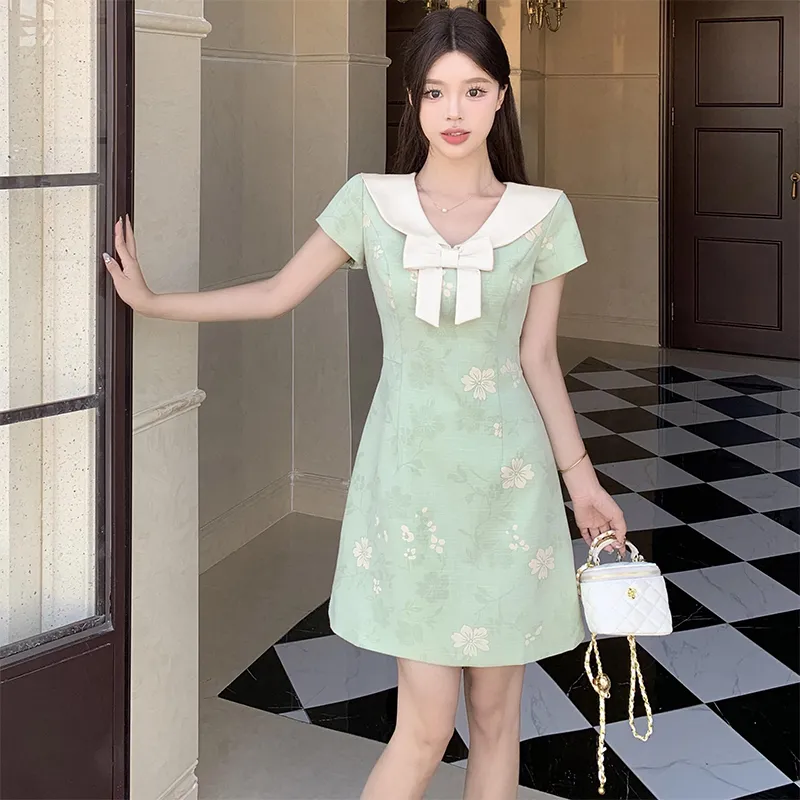 Flowers In Water Short Sleeved Dress Women's-4