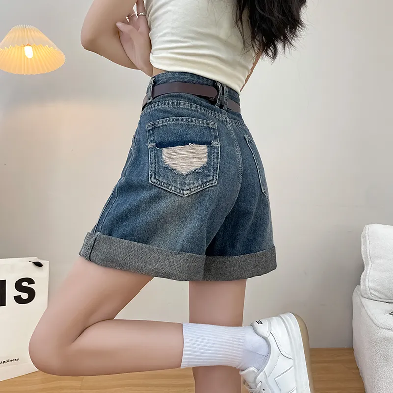 Flowers In Water Denim Shorts Women's Vintage Blue-3