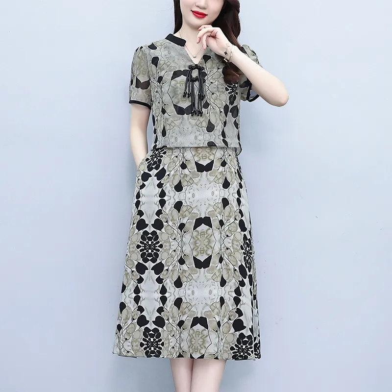 Flowers In Water Short Sleeved Dress Women's-5
