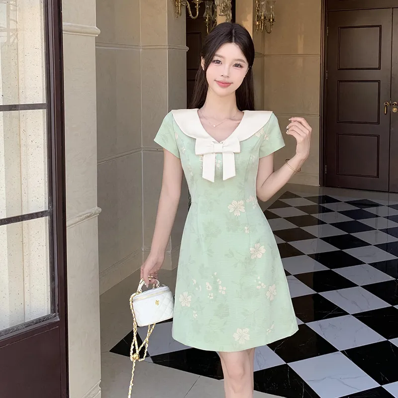 Flowers In Water Short Sleeved Dress Women's-6