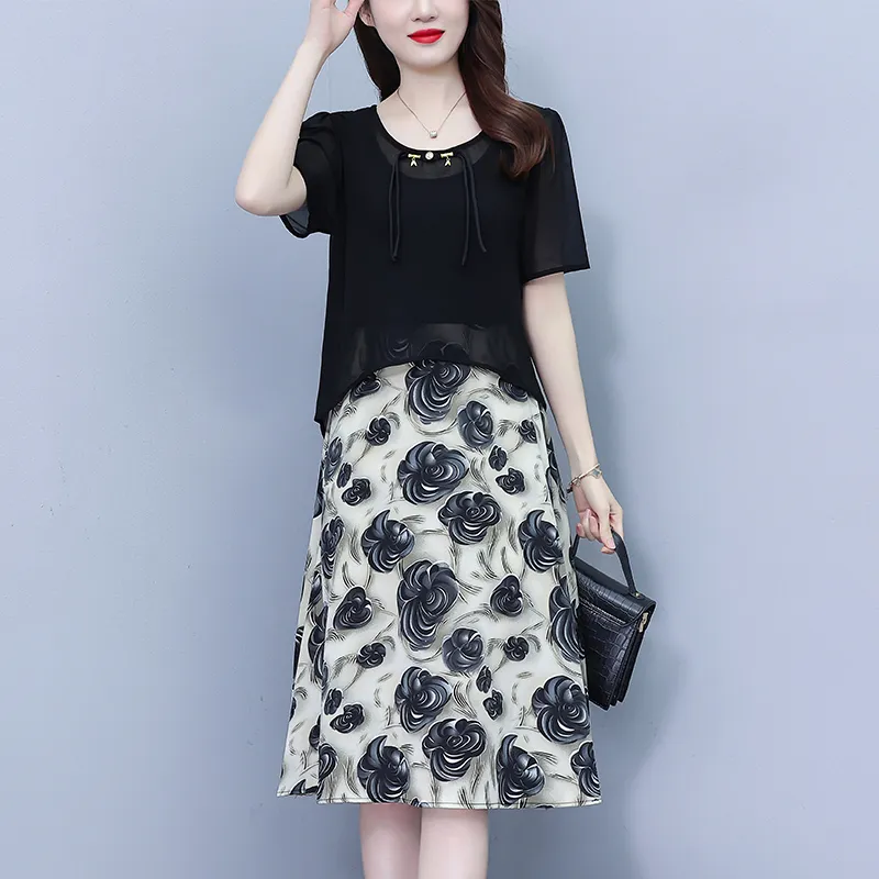 Flowers In Water Short Sleeved Dress Women's-3